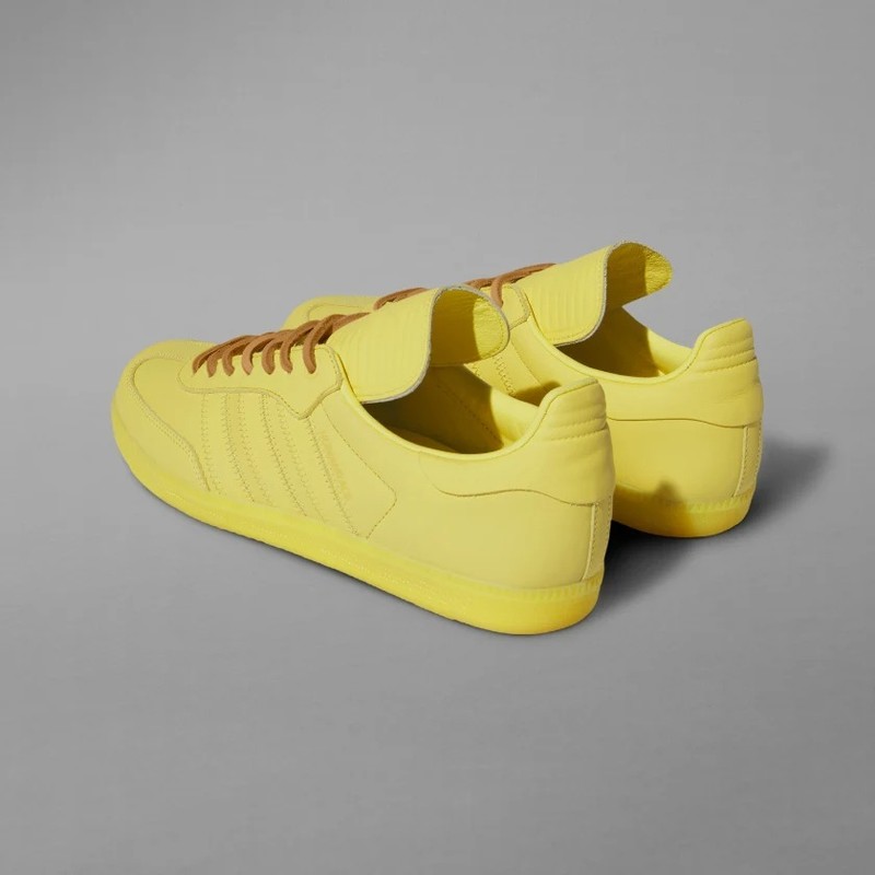 Adidas pharrell williams sale human race yellow